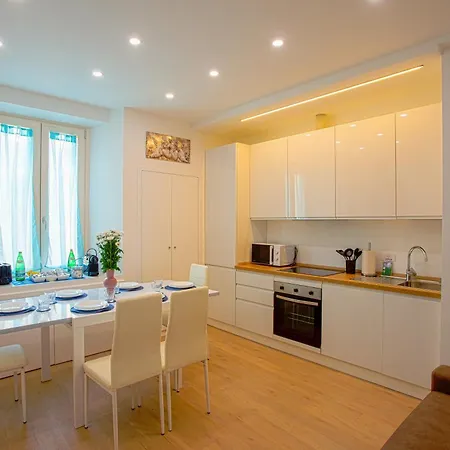 Benvenuti Ad Angel's House A Como,vicino Al Lago! Côme